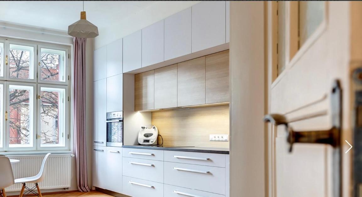 City Center Apartment Hradec Králové Esterno foto